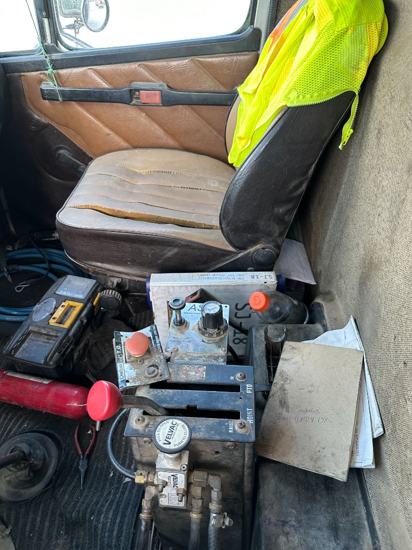 1987 FREIGHTLINER FLC - Image 12